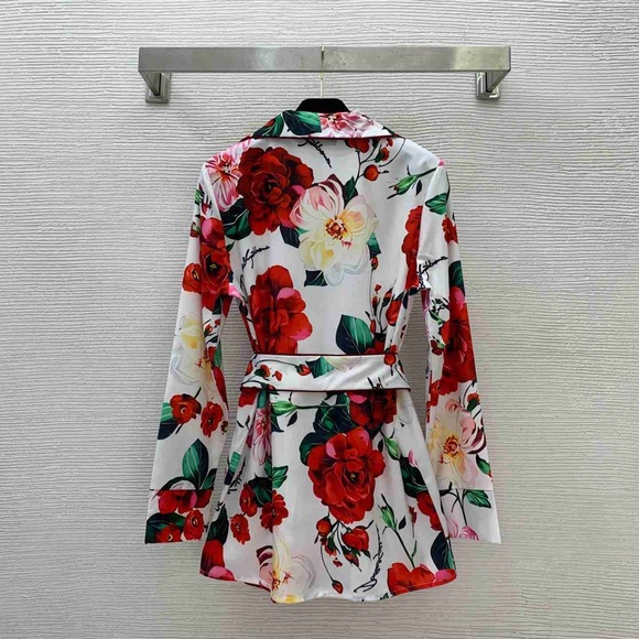 Dolce & Gabbana Red Floral Pajama Set - Picture 2 of 9